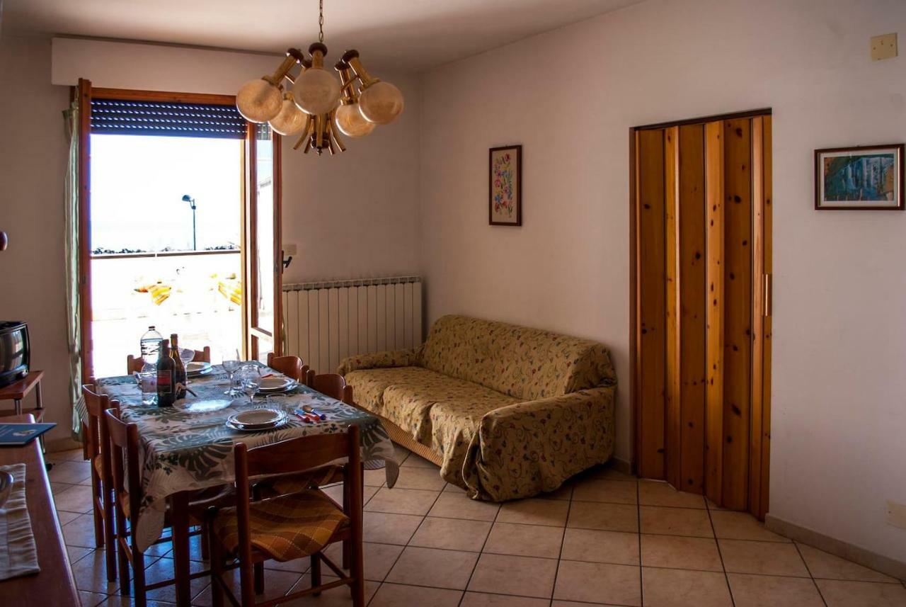 Appartamento Di Antonio Fronte Mare Montesilvano Marina Extérieur photo