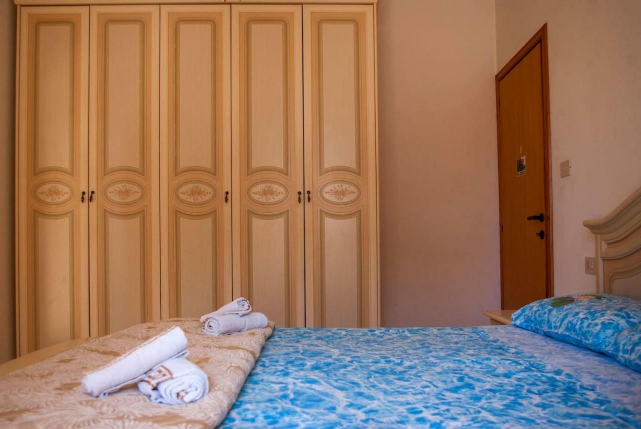 Appartamento Di Antonio Fronte Mare Montesilvano Marina Extérieur photo